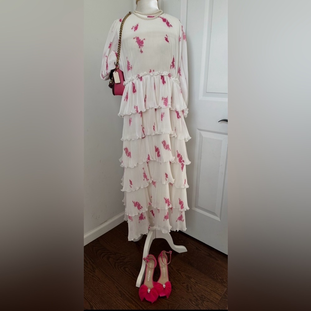 GANNI Rose Print Pleated Georgette Midi Dress
$195